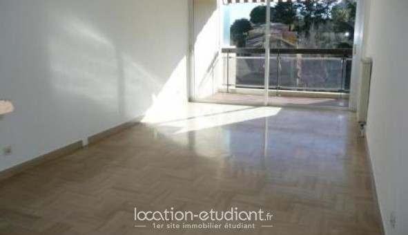 Logement étudiant T2 à Antibes (06160)
