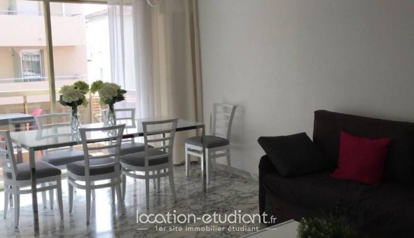 Logement tudiant T2 à Antibes (06160)