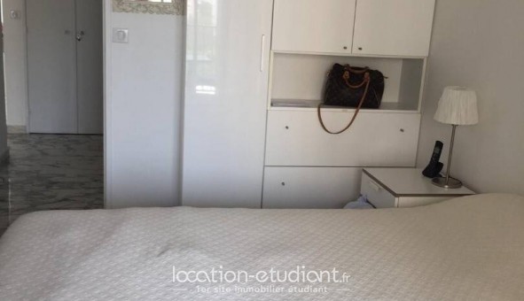 Logement tudiant T2 à Antibes (06160)