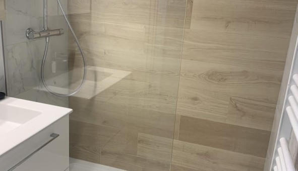 Logement tudiant T2 à Antibes (06160)