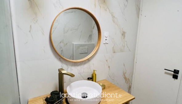 Logement tudiant T2 à Antibes (06160)