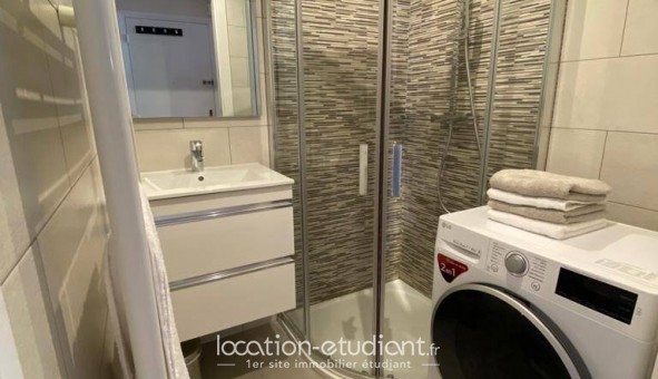 Logement tudiant T2 à Antibes (06160)