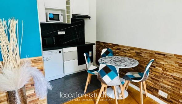 Logement tudiant T2 à Antibes (06160)