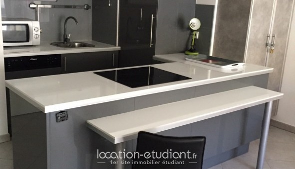 Logement tudiant T2 à Antibes (06160)