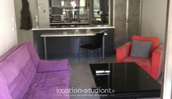 Logement tudiant T2 à Antibes (06160)