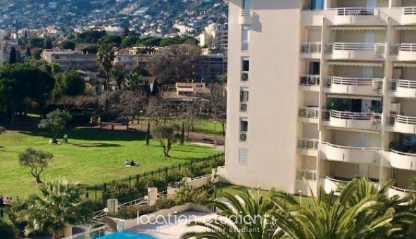 Logement tudiant T2 à Antibes (06160)