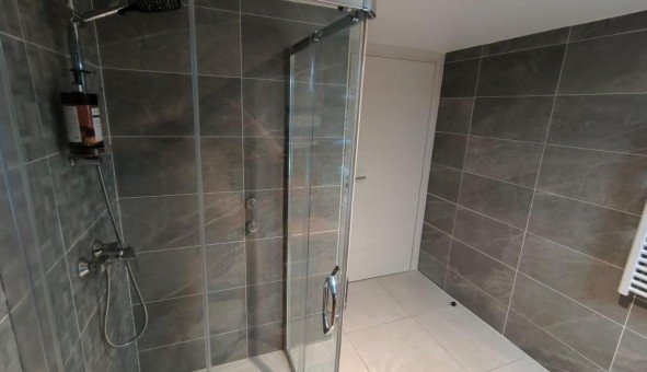 Logement tudiant T2 à Antibes (06160)