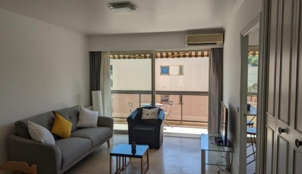 Logement tudiant T2 à Antibes (06160)