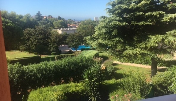 Logement �tudiant T2 &agrave; Antibes (06160)