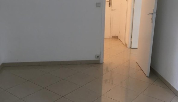 Logement tudiant T2 à Antibes (06160)