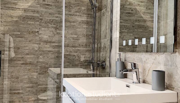 Logement �tudiant T2 &agrave; Antibes (06160)