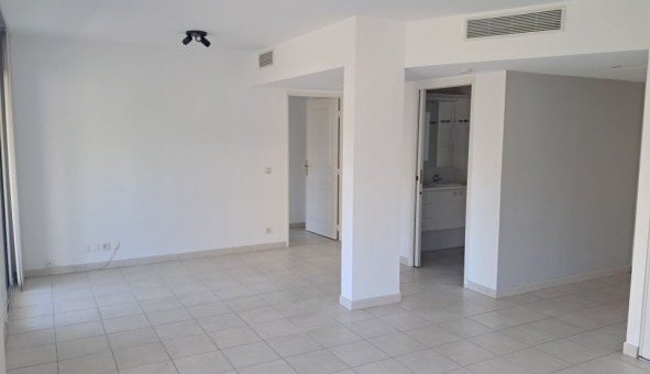 Logement �tudiant T2 &agrave; Antibes (06160)