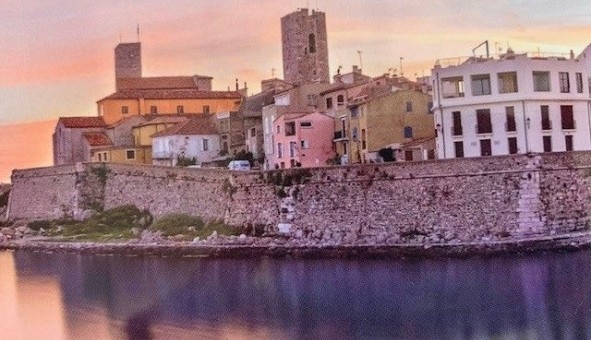 Logement �tudiant T2 &agrave; Antibes (06160)
