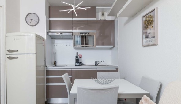 Logement �tudiant T2 &agrave; Antibes (06160)