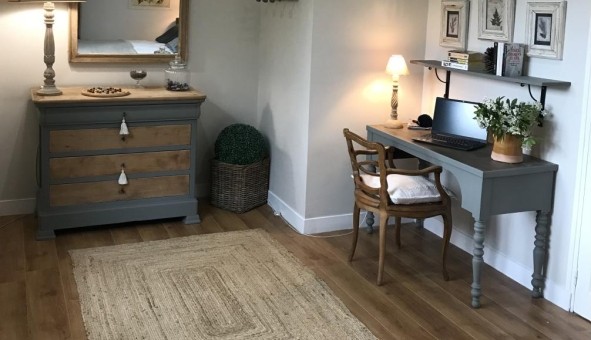 Logement étudiant Location T2 Vide Apremont (60300)