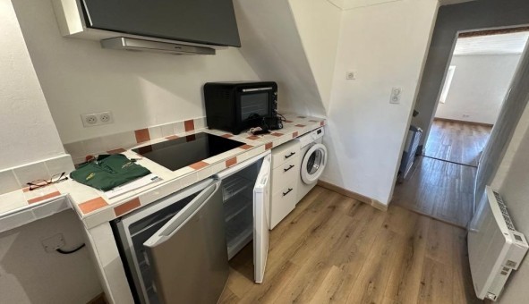 Logement tudiant T2 à Apt (84400)