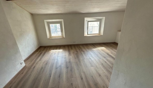 Logement �tudiant T2 &agrave; Apt (84400)