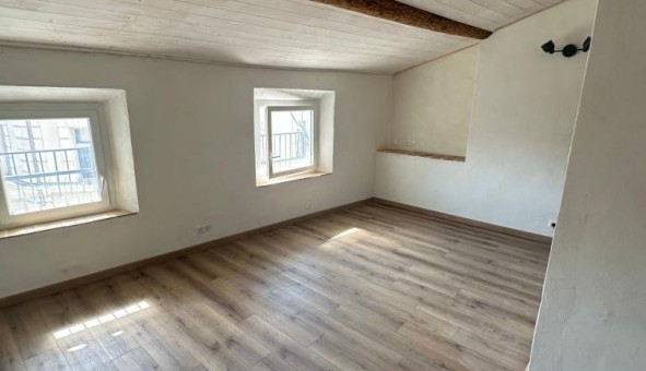 Logement �tudiant Location T2 Vide Apt (84400)