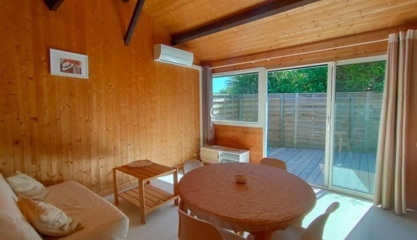 Logement tudiant Location T2 Vide Ars (33740)