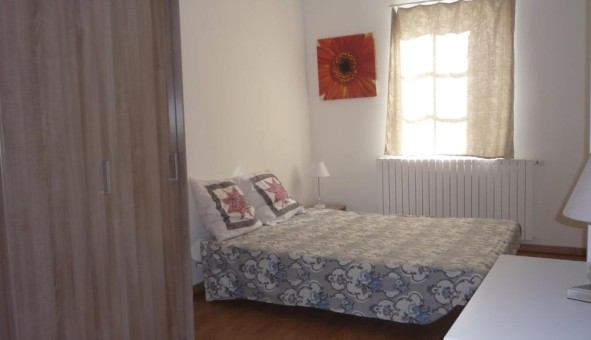 Logement étudiant Location T2 Vide Arles (13200)