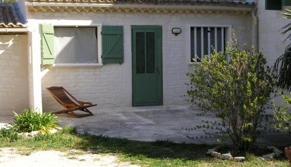 Logement tudiant Location T2 Vide Arles (13200)