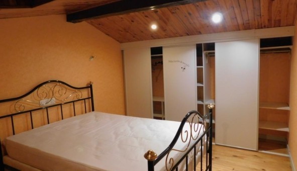 Logement tudiant T2 à Arveyres (33500)