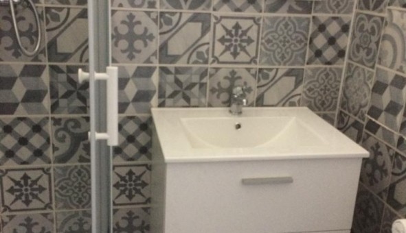 Logement �tudiant T2 &agrave; Asni�res sur V�gre (72430)