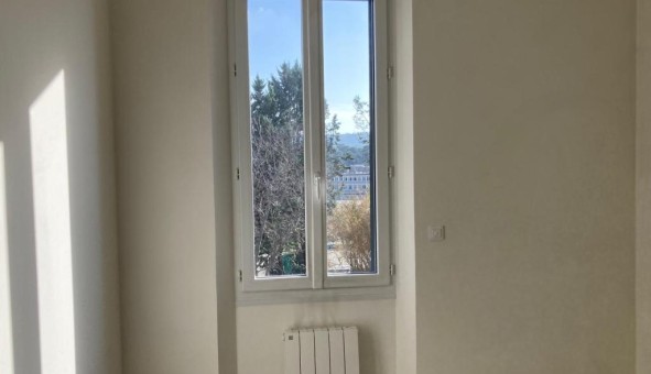 Logement �tudiant T2 &agrave; Aubagne (13400)