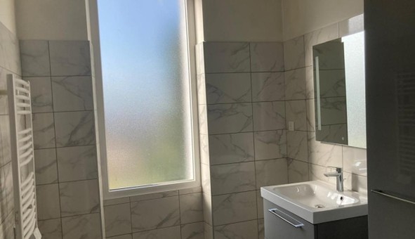 Logement �tudiant T2 &agrave; Aubagne (13400)