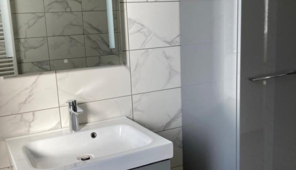 Logement �tudiant T2 &agrave; Aubagne (13400)