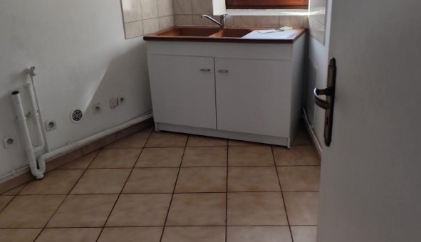 Logement tudiant T2 à Aubepierre Ozouer le Repos (77720)