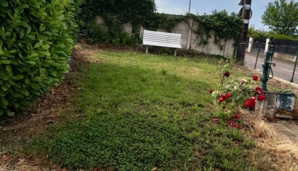 Logement �tudiant T2 &agrave; Aubeterre (10150)