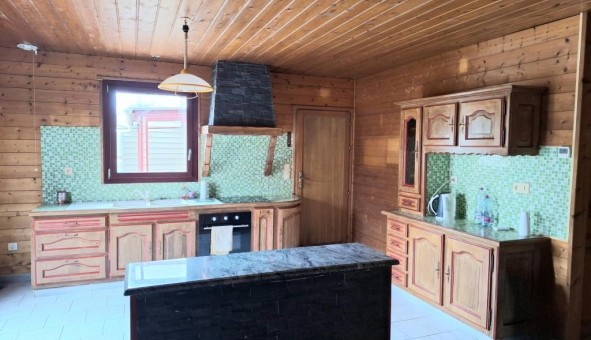 Logement �tudiant T2 &agrave; Aubigny les Poth�es (08150)