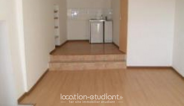 Logement tudiant Location T2 Vide Aups (83630)