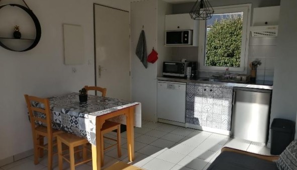 Logement tudiant T2 à Aurelle Verlac (12130)