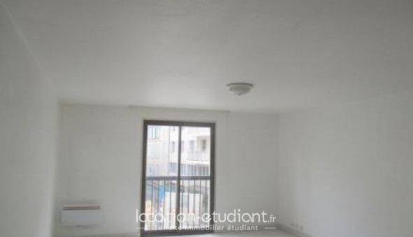 Logement tudiant T2 à Aurillac (15000)