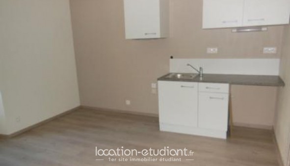 Logement tudiant T2 à Aurillac (15000)