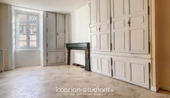 Logement tudiant T2 à Aurillac (15000)