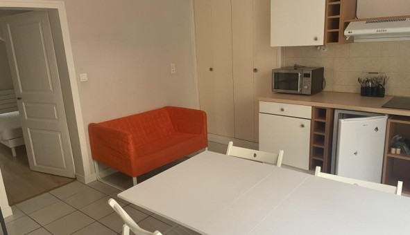 Logement tudiant T2 à Aurillac (15000)
