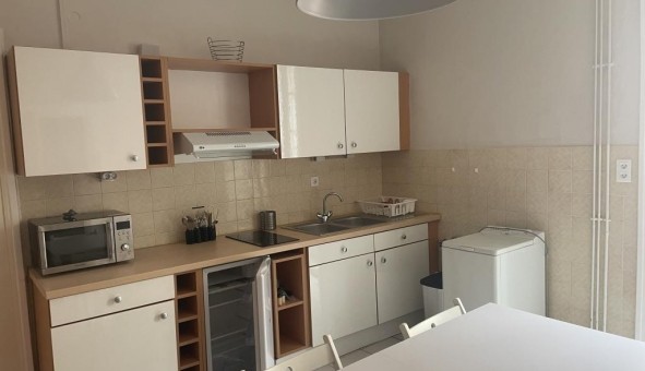 Logement tudiant T2 à Aurillac (15000)
