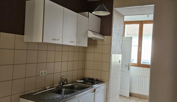 Logement étudiant T2 à Aurillac (15000)