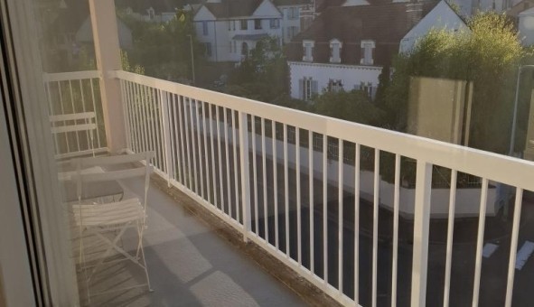 Logement tudiant T2 à Auxerre (89000)