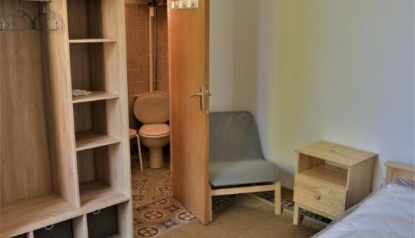 Logement étudiant Location T2 Vide Avignon (84000)
