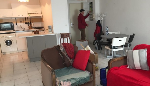 Logement tudiant Location T2 Vide Avignon (84000)