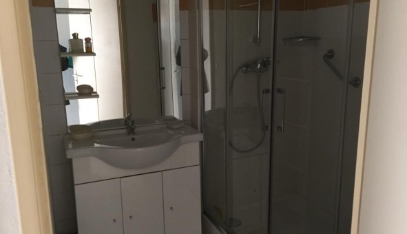 Logement tudiant T2 à Avignon (84000)