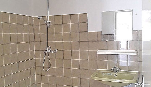Logement tudiant T2 à Avignon (84000)