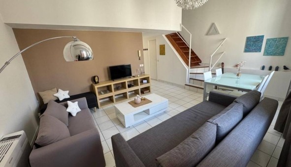 Logement tudiant Location T2 Vide Avignon (84000)
