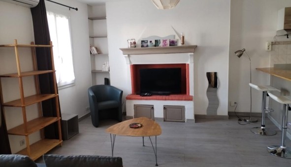 Logement tudiant Location T2 Vide Avignon (84000)