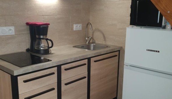 Logement tudiant Location T2 Vide Avignon (84000)