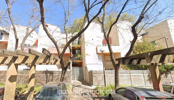 Logement tudiant Location T2 Vide Avignon (84000)